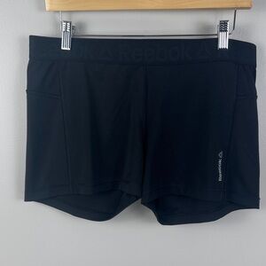 ✨3/$25✨ Reebok Women's Athletic Black Shorts - XL